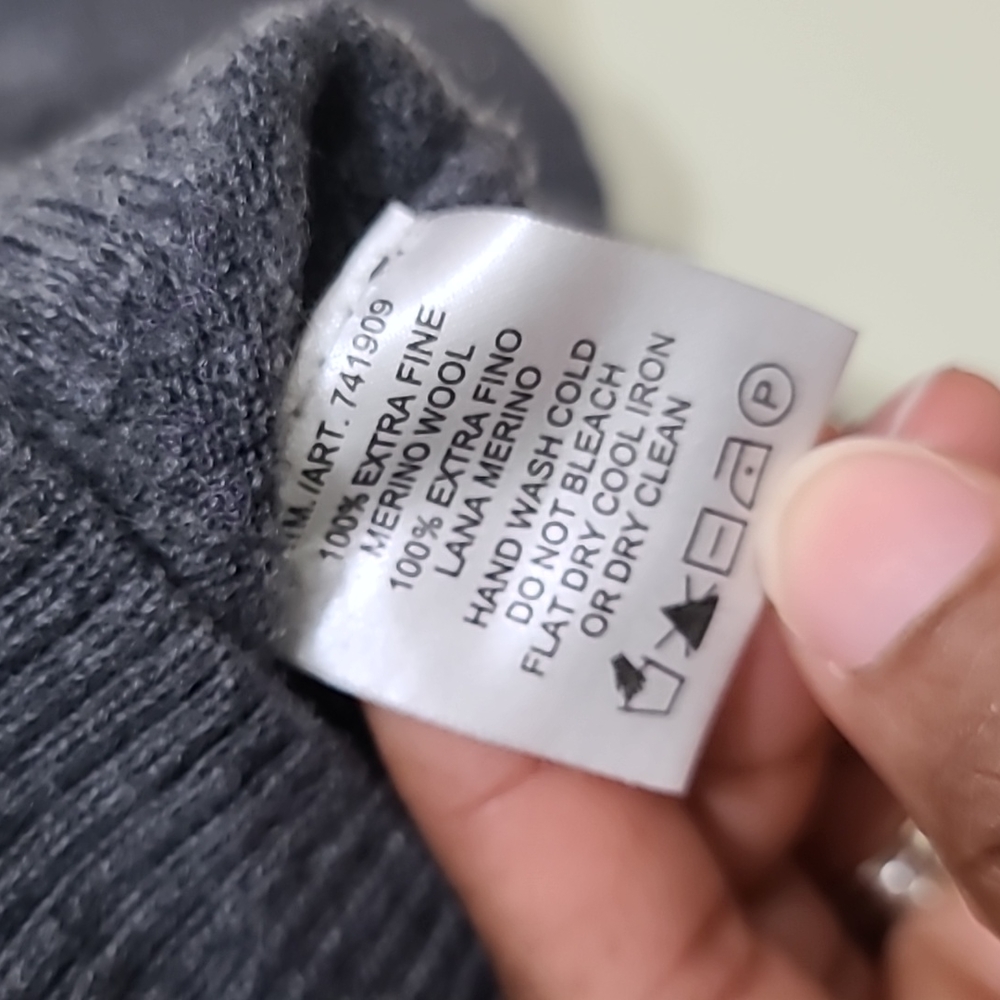 Lady Hathaway Cardigan Sweater Sz L Button-Down 100% Extra Fine Merino Wool Gray - Picture 7 of 10